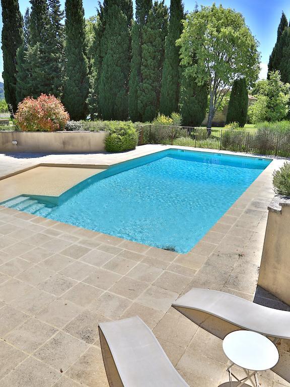 Bed and Breakfast Domaine La Carraire Lauris Exteriér fotografie