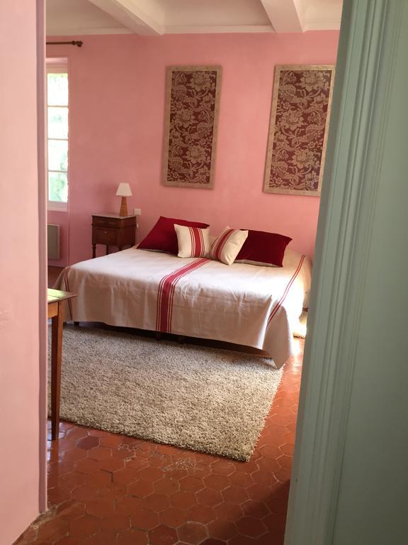 Bed and Breakfast Domaine La Carraire Lauris Exteriér fotografie